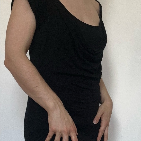 Black rayon top, multiple ways to wear - Picture 5 of 7